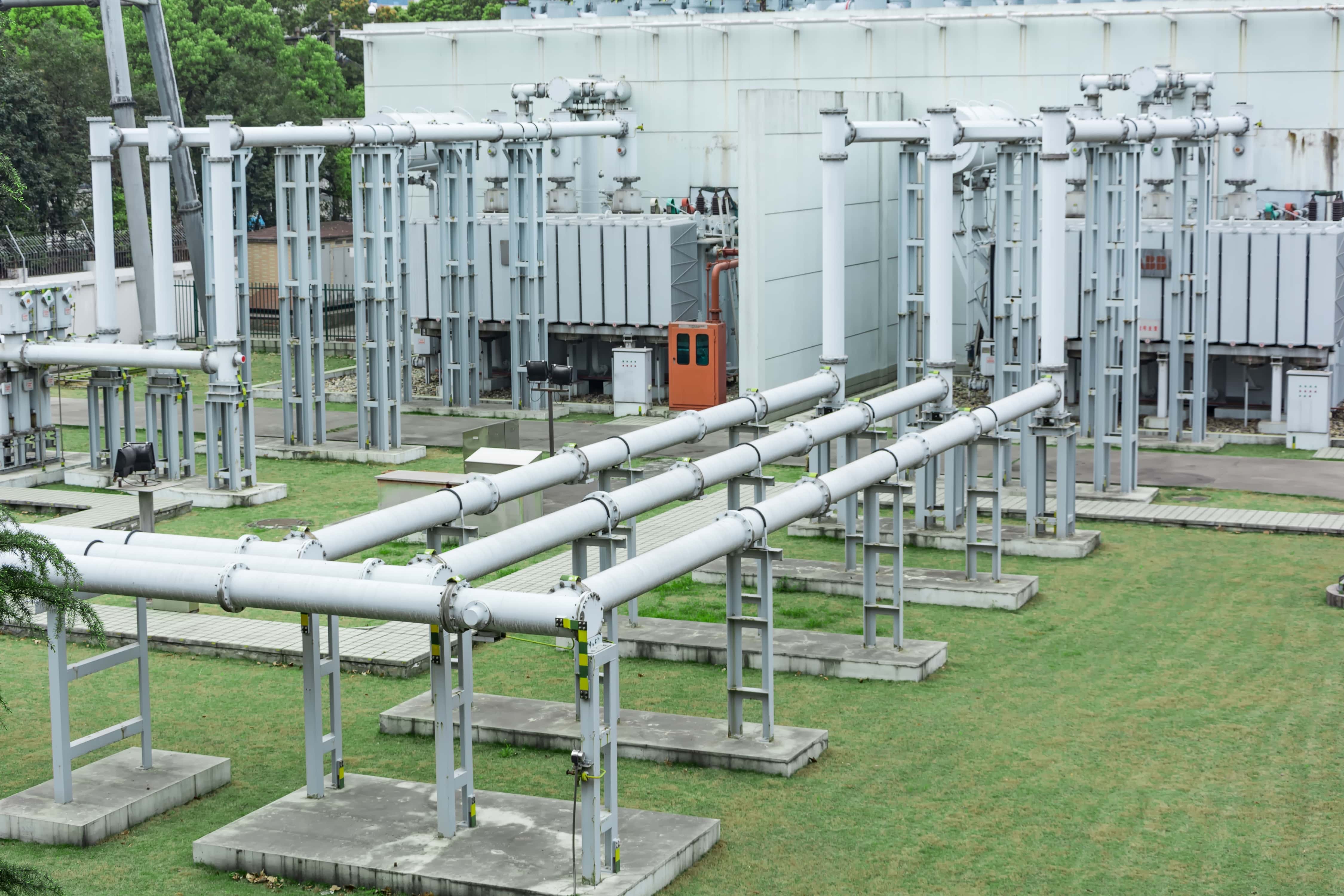 Industrial piping and tubular circuit